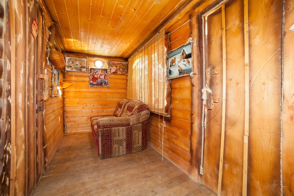 Комната-Большой Охотничий