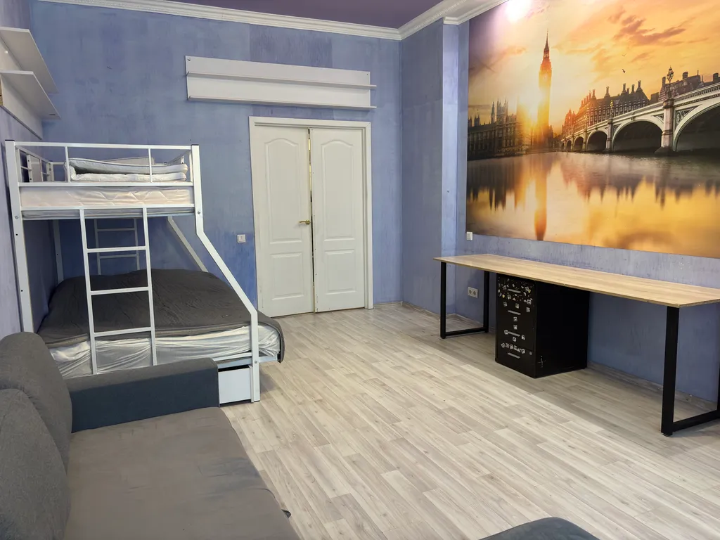 Квартира у Дворца спорта