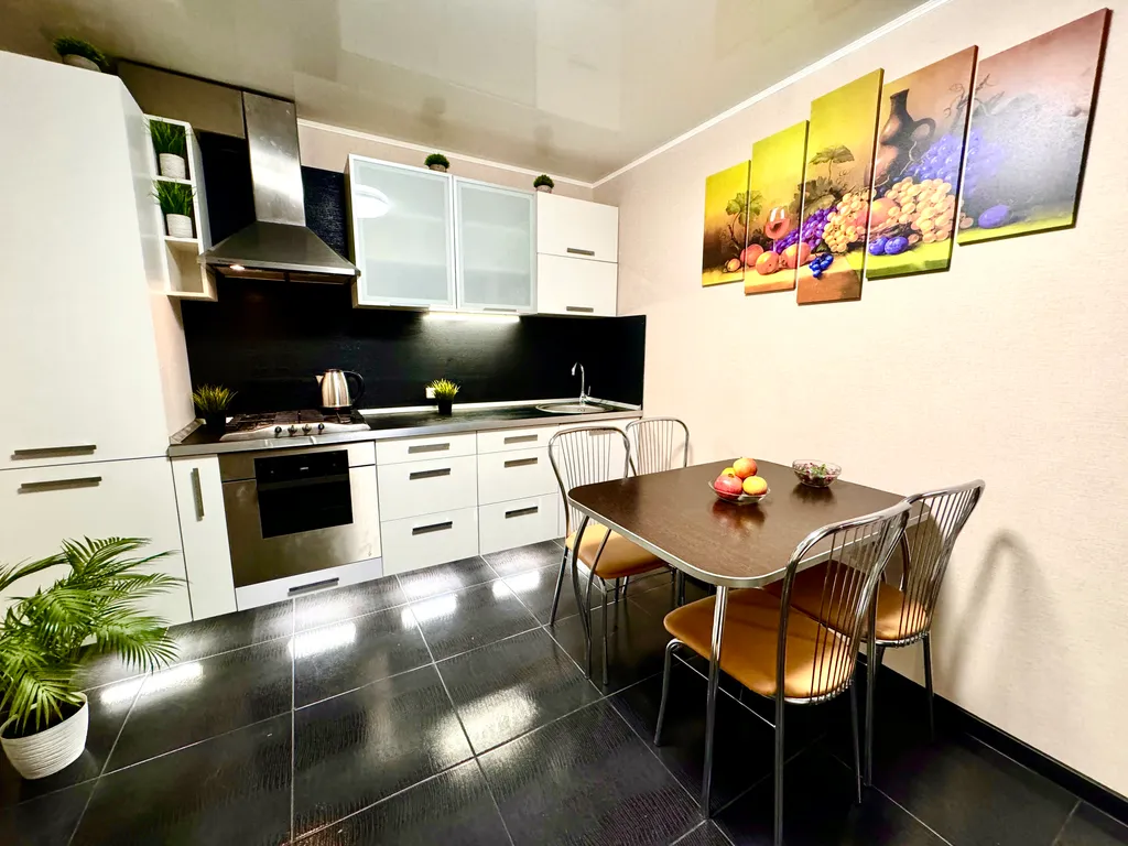 Уютная квартира рядом с набережной р. Волги