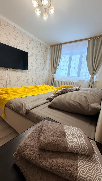 Уютная однокомнатная квартира на 1 этаже — аренда посуточно в Нижневартовск