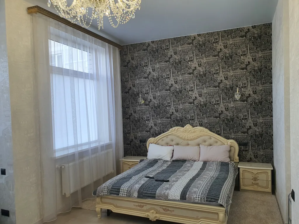 Просторные апартаменты с отдельным входом и свободной парковкой