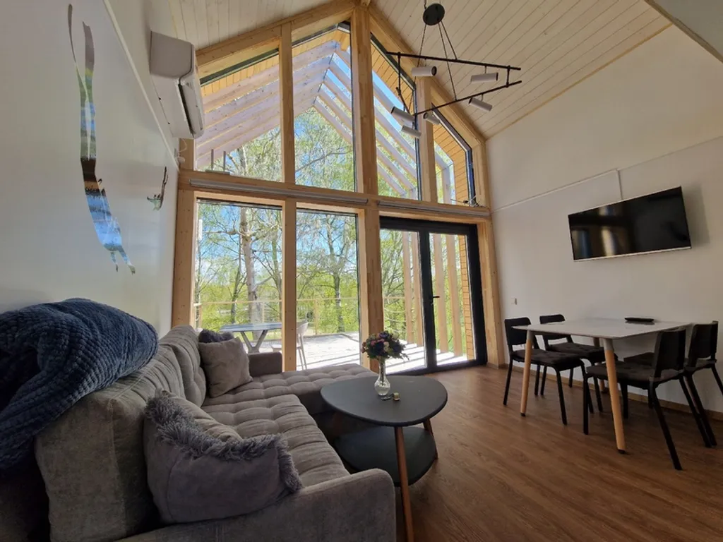 Двухуровневый коттедж Гран-Канария с террасой — аренда посуточно в Янтарный