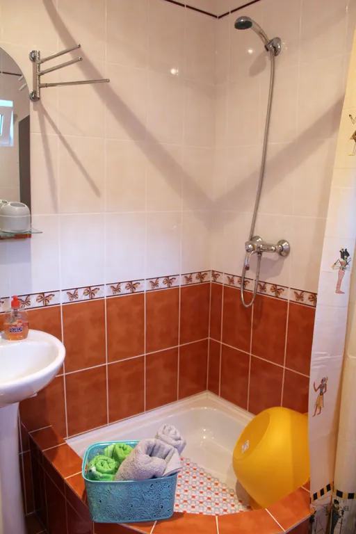 Коттедж Уютный коттедж с мангальной зоной — Судак