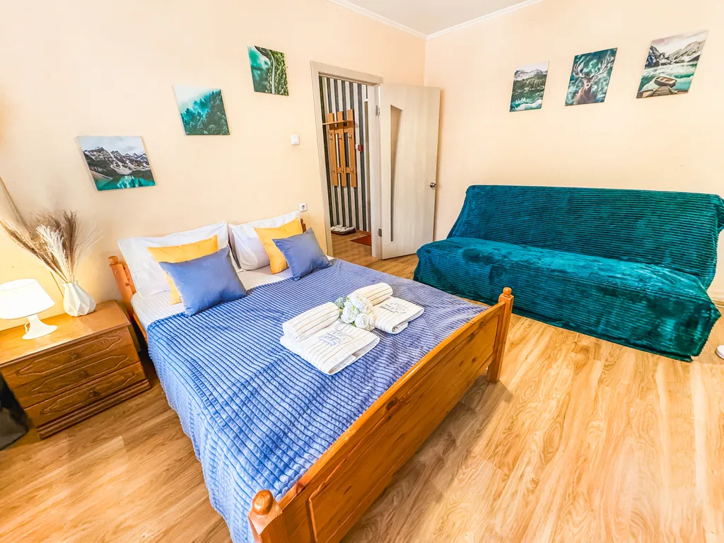 Квартира Просторная квартира с современным дизайном и мягкой мебелью — Лобня