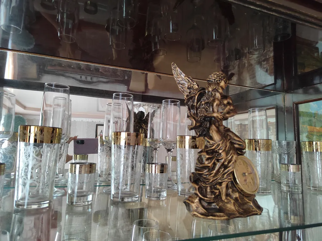 Дом недалеко от колоннады