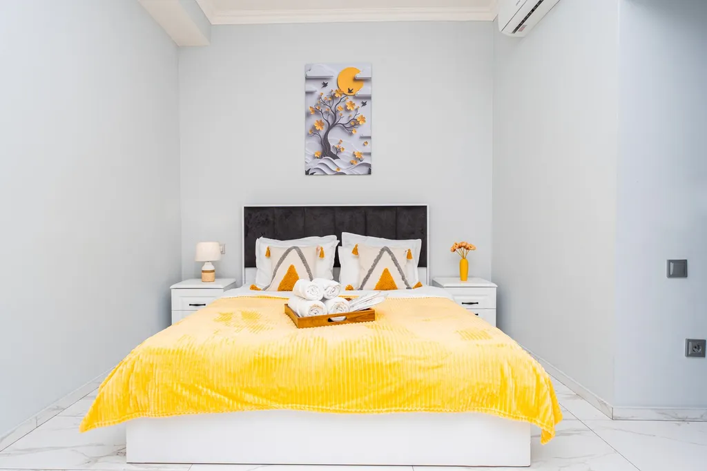 Просторная, семейная квартира с 3 спальнями / Стей Инн