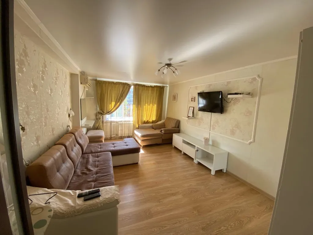 Двушка на набережной