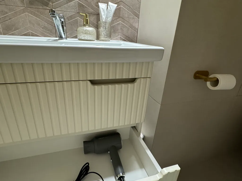 Новая дизайнерская квартира на берегу реки ЖК Белые росы