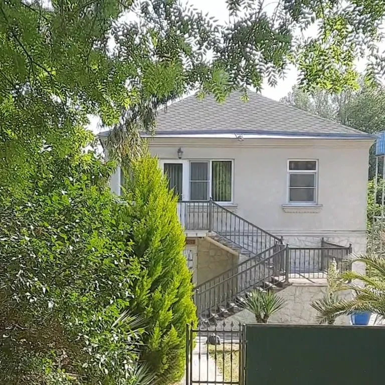 Коттедж Вилла с парком под ключ — аренда посуточно в Цандрыпш