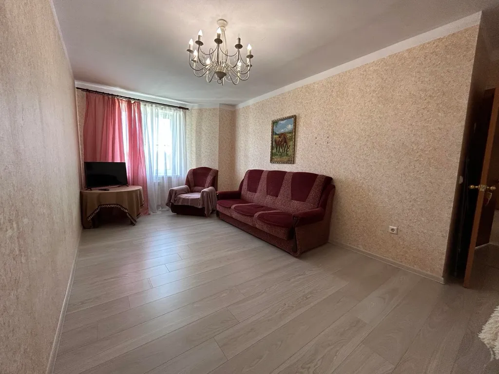 Уютная трёхкомнатная квартира у парка