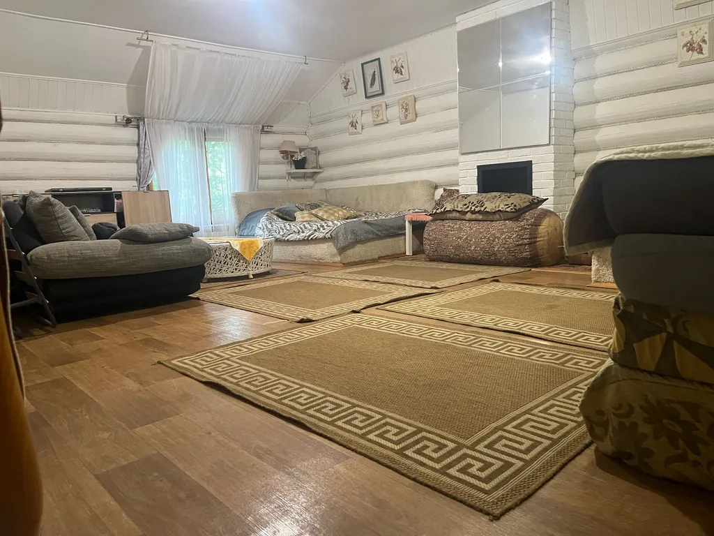 Комфортный коттедж в центре