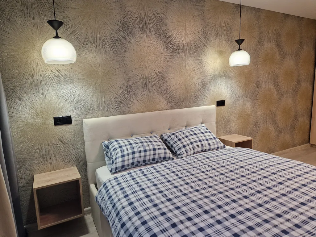 Солнечные апартаменты