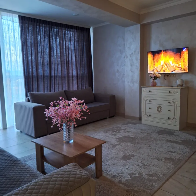 Апартамент недалеко от центра