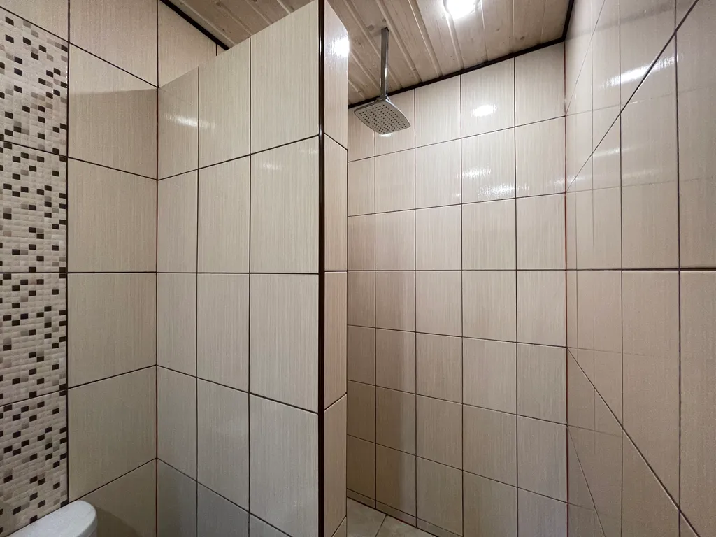 7-комнатный Дом