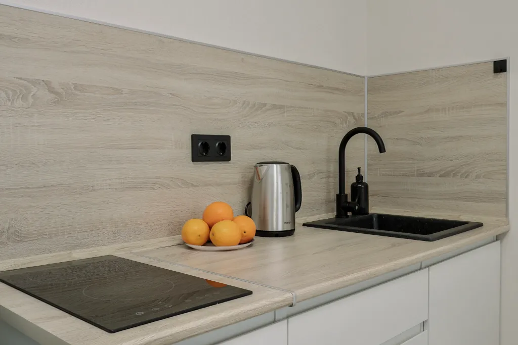 Великолепная студия, совмещенная с лоджией, для двоих гостей