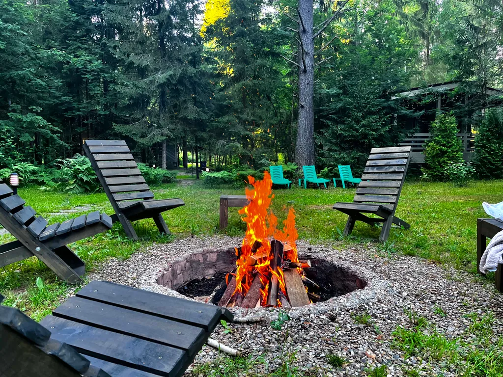 Коттедж Дизайнерский коттедж на берегу озера Волго на Селигере — Турбаза Чайка