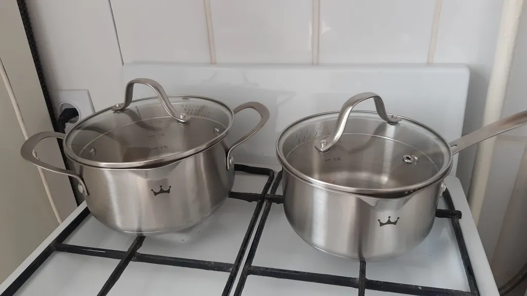 Уютная 2-х ком.кв. для гостей города в красивой парковой зоне у озера