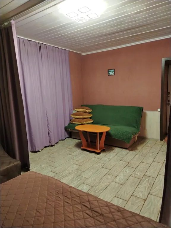 Уютная квартира с видом на сад