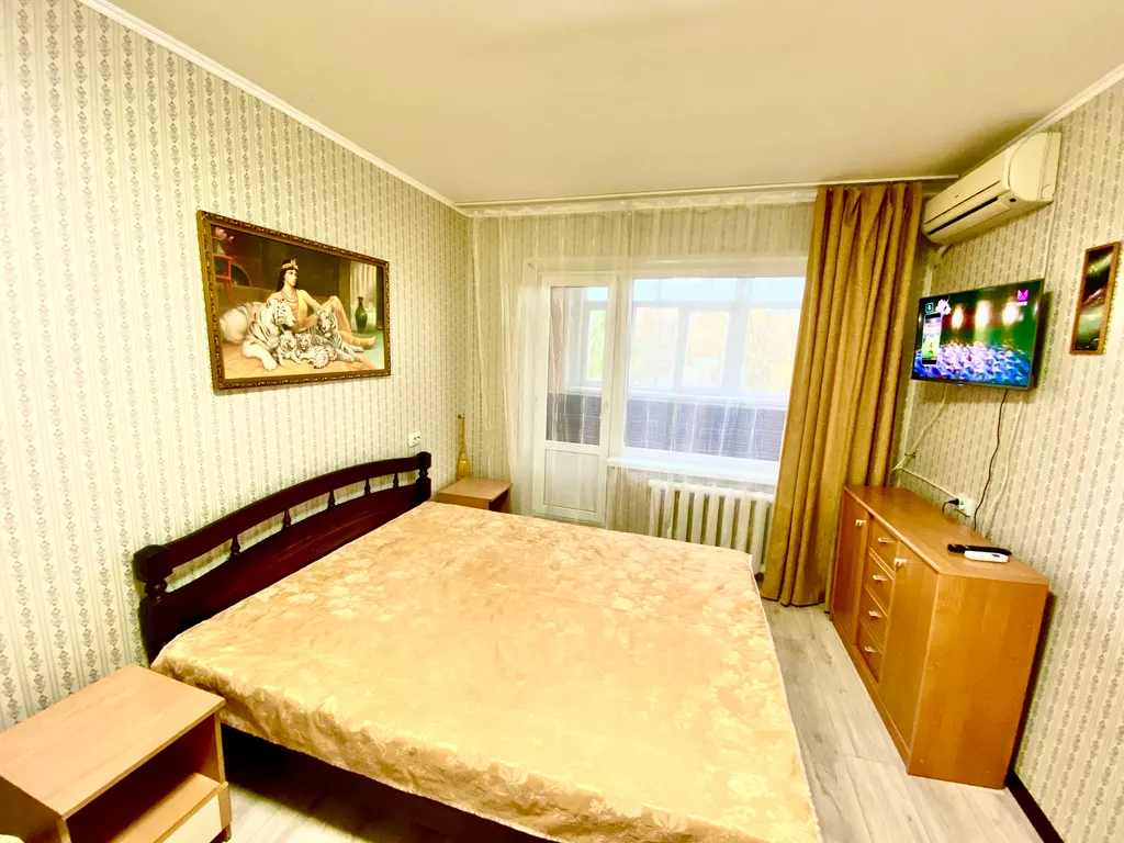 Квартира Двушка в центре возле моря — аренда посуточно в Керчь