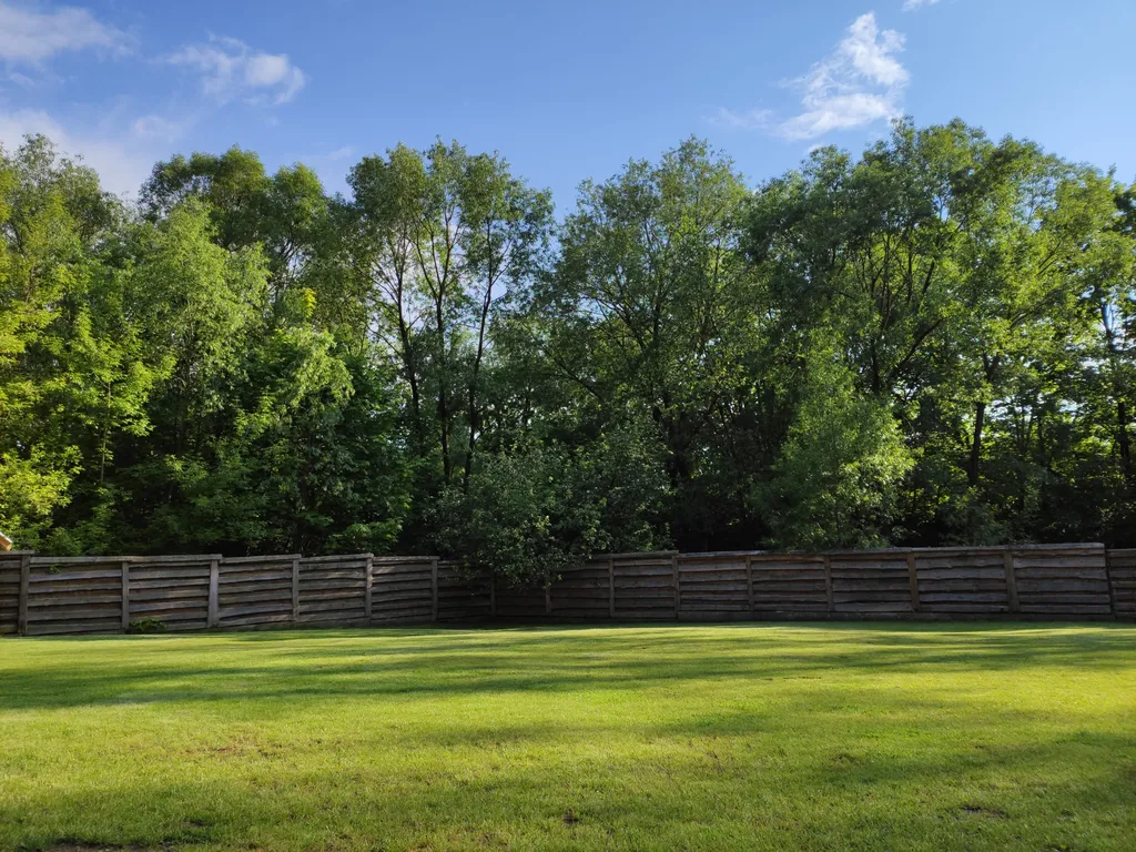 Дом рядом с коложским парком и рекой неман