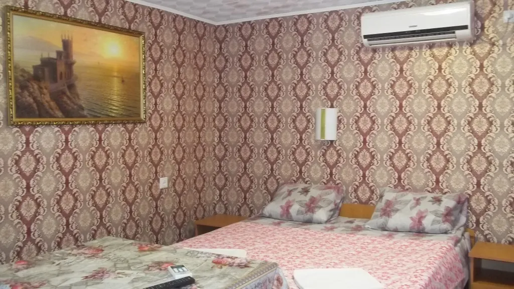 Квартира Четырёхместный люкс возле моря — аренда посуточно в Мариуполь