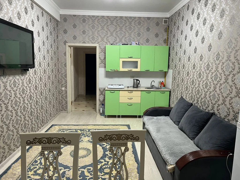 Квартира с видом на море, заводской пляж