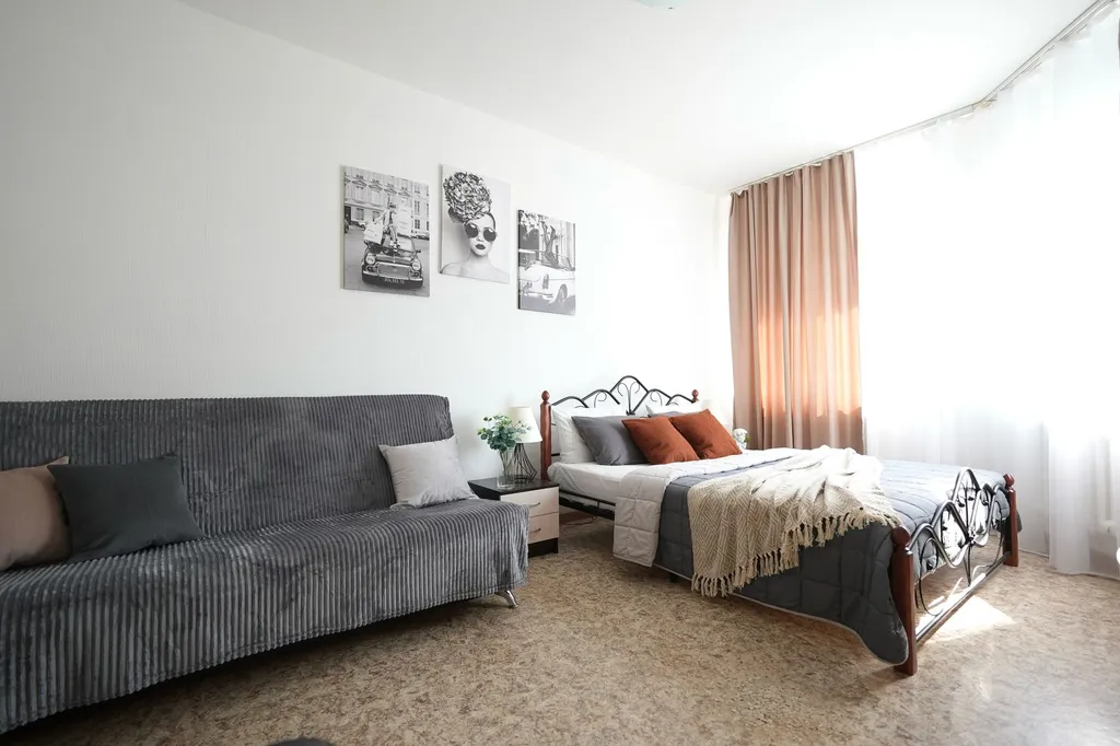 Пять звёзд у городской администрации