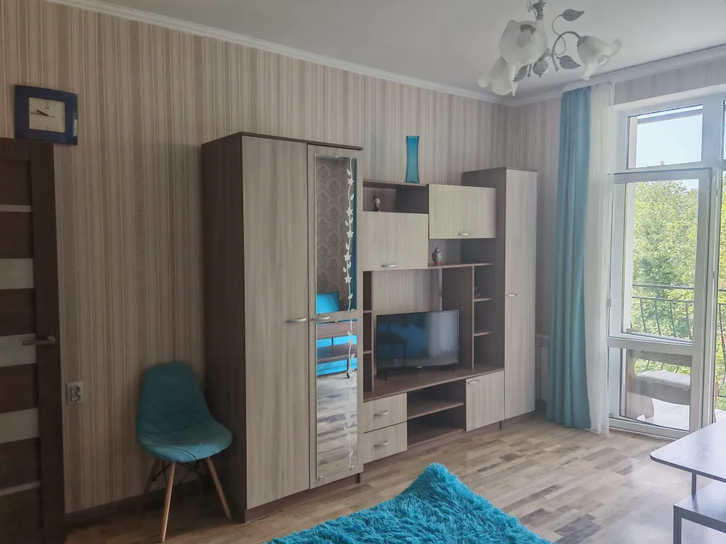 Уютная квартира с видом на море в частном доме