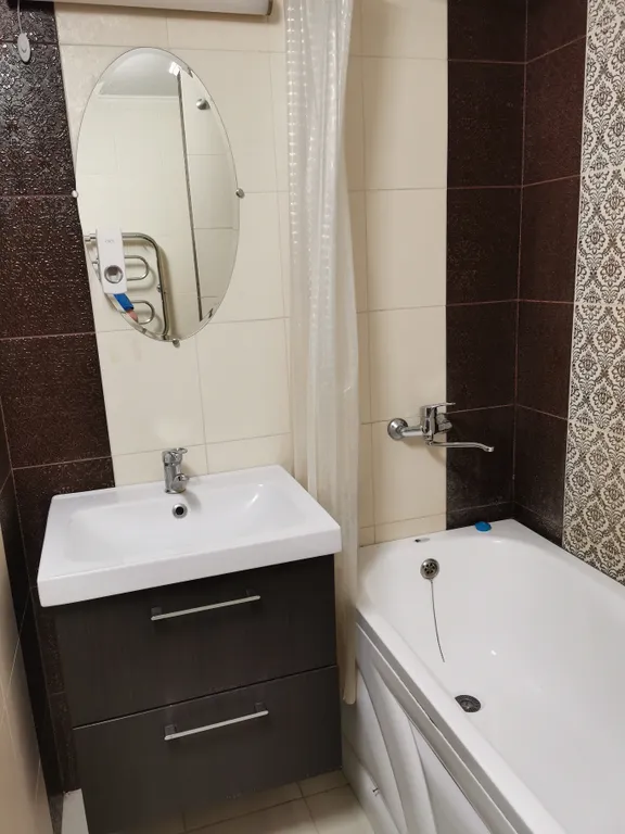 Двухкомнатная квартира в центре города октябрьский