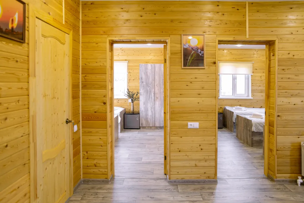 Коттедж в 10 минутах езды от города