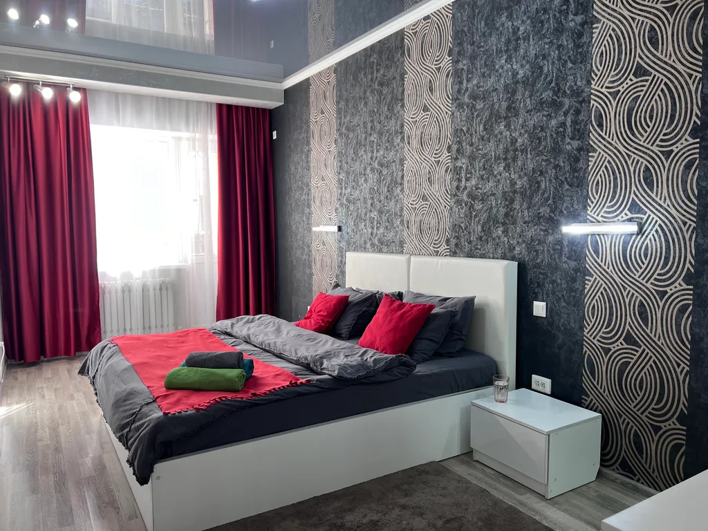 Уютная квартира в центре города — аренда посуточно в Бишкек