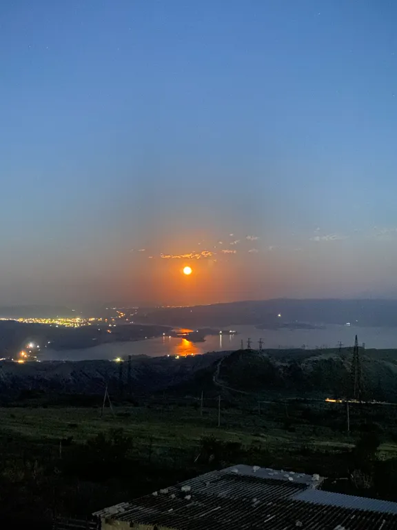 Дом с видом на горы