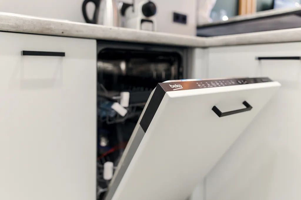 Дизайнерская студия в клубном доме в центре рядом с набережной