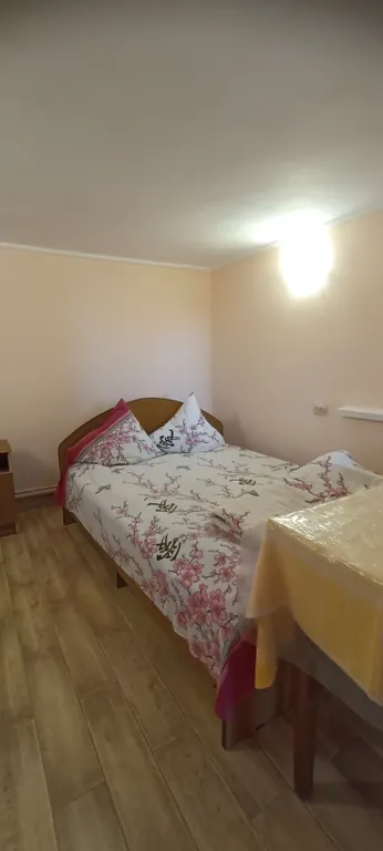 Квартира Квартира Эконом на 1-м этаже — Гагра