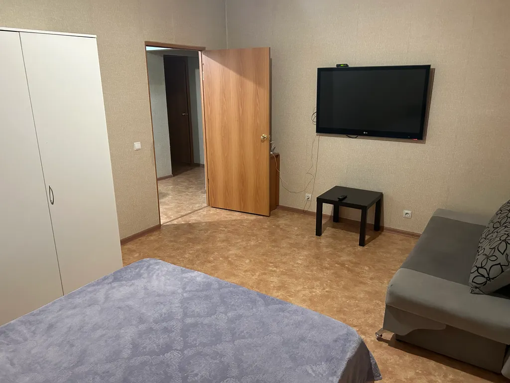 2-комнатная Квартира — аренда посуточно в Салехард