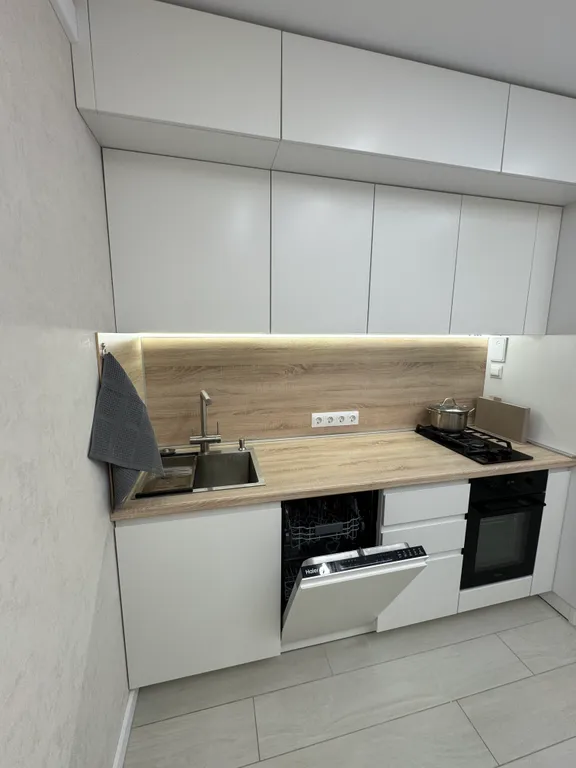 Уютная квартира с дизайнерским ремонтом в Северном районе нашего города