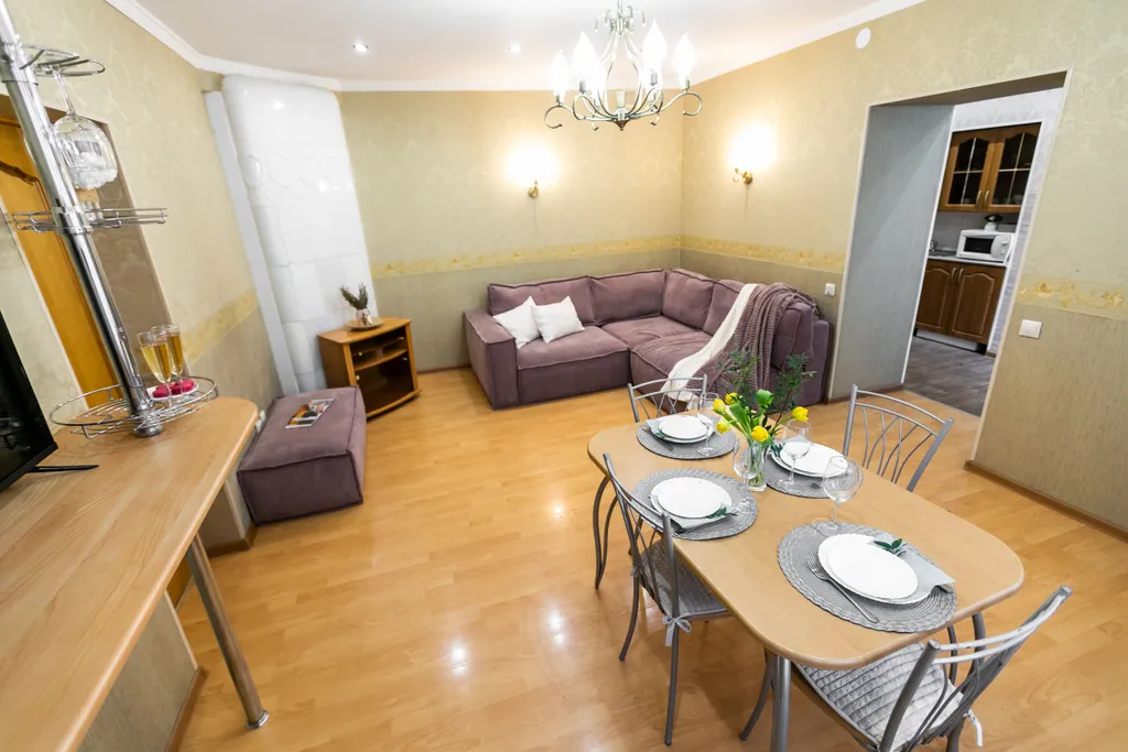 Рядом Невский, торговые центры, метро