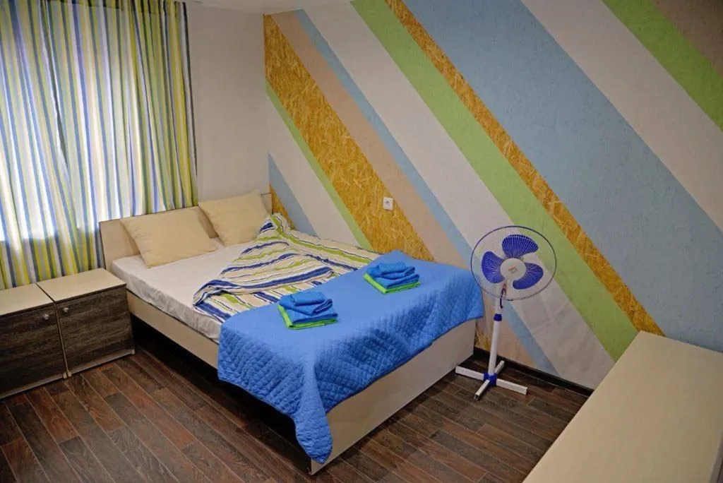 Квартира Комната — аренда посуточно в Яровое