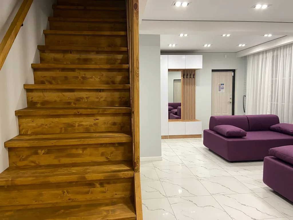 Коттедж Большой праздничный дом дуплекс для большой семьи или компании друзей — Новоселье