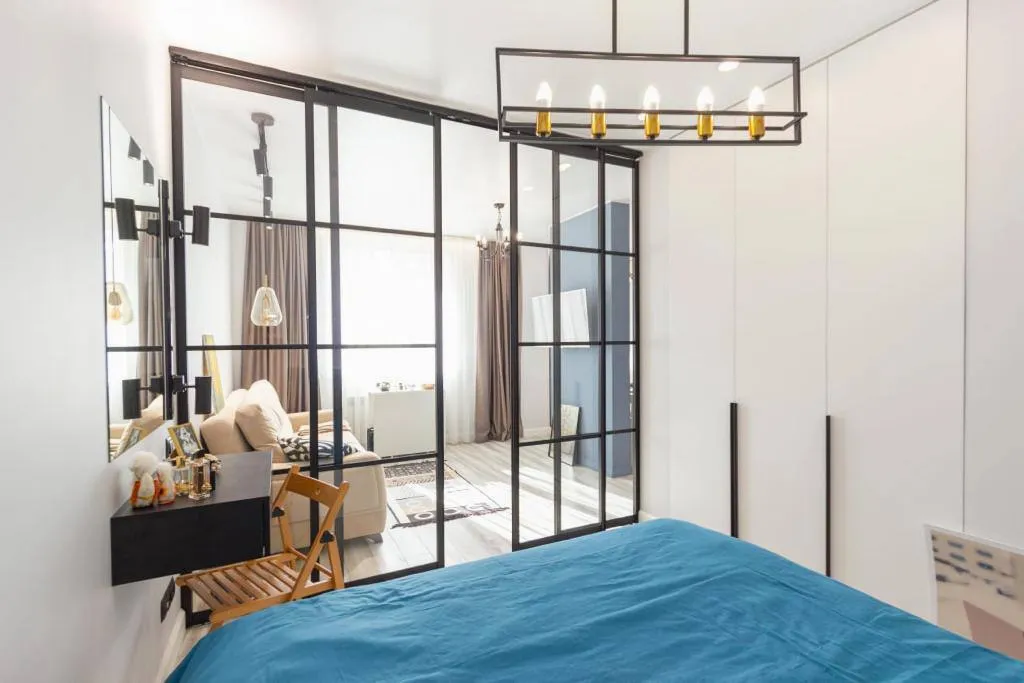 Яркая квартира с дизайнерским ремонтом — аренда посуточно в Астана (Нур-Султан)