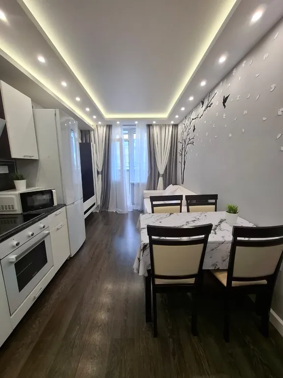 Квартира с гардеробной — аренда посуточно в Мурино