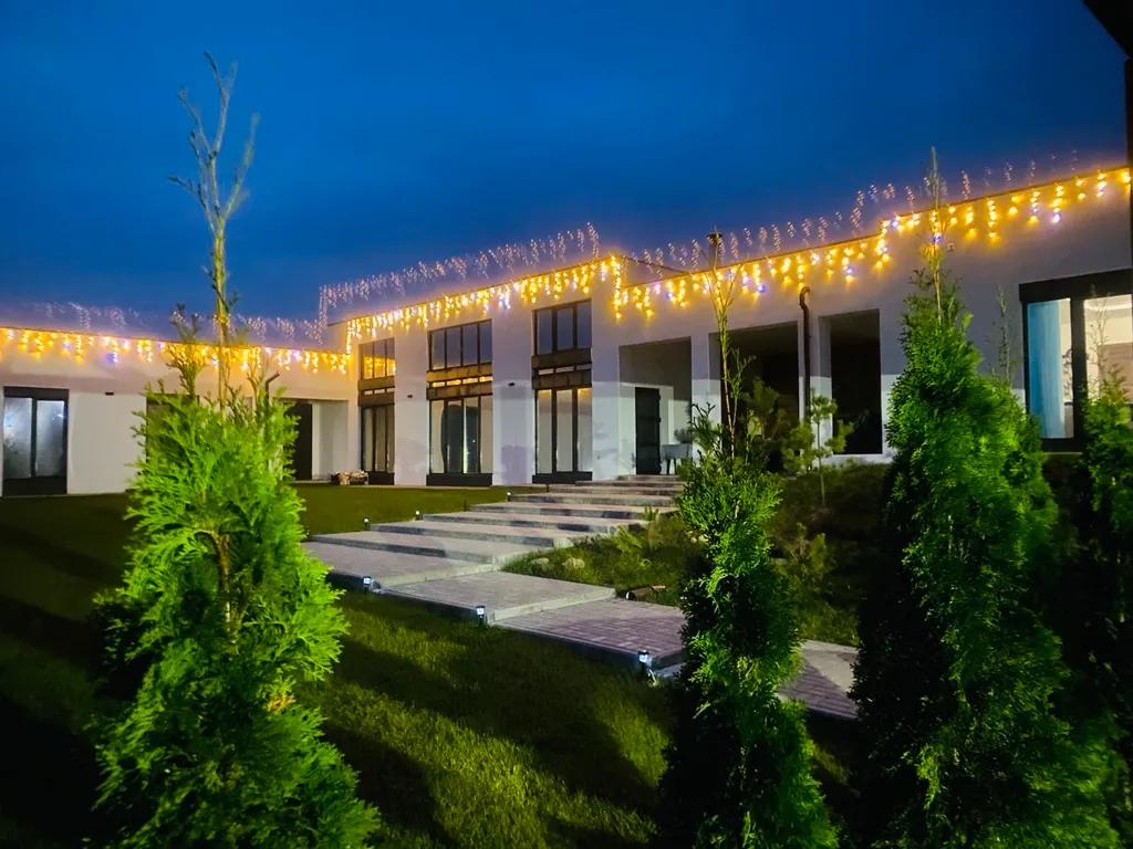 Коттедж Современная Вилла Лотос возле аэропорта — аренда посуточно в Смолевичи