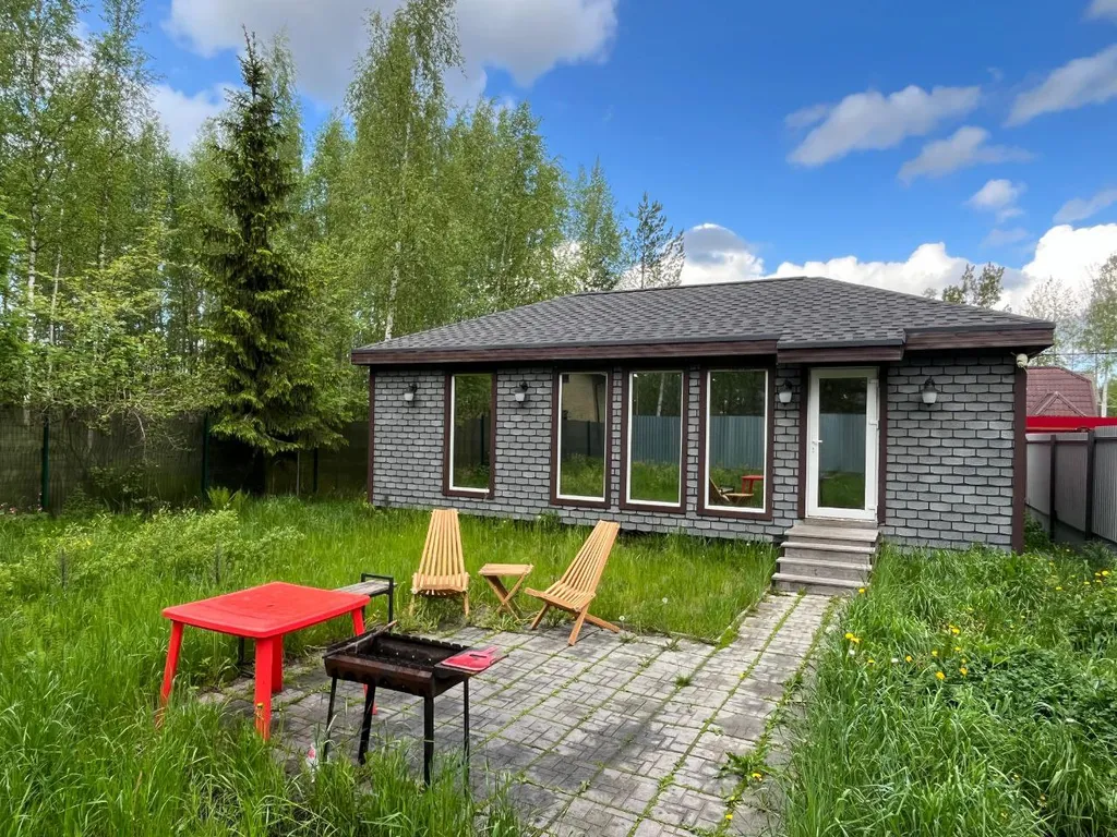 Домик у леса