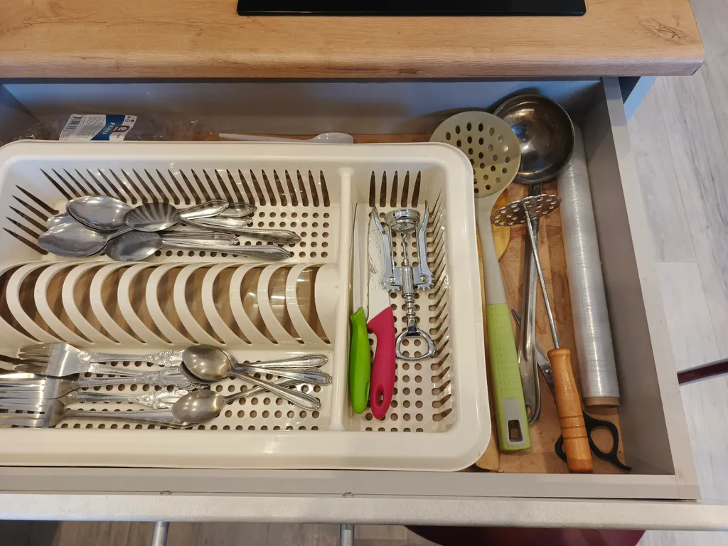 Уютная квартира студия в новом доме в центре города