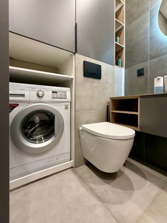 Роскошная двухкомнатная квартира у фонтана