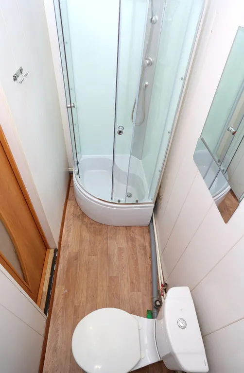 Студия напротив жд вокзала