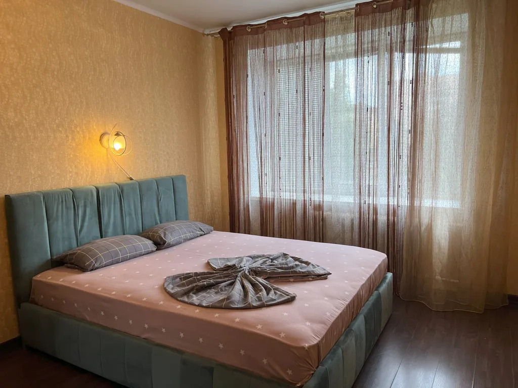 Красивая квартира на набережной