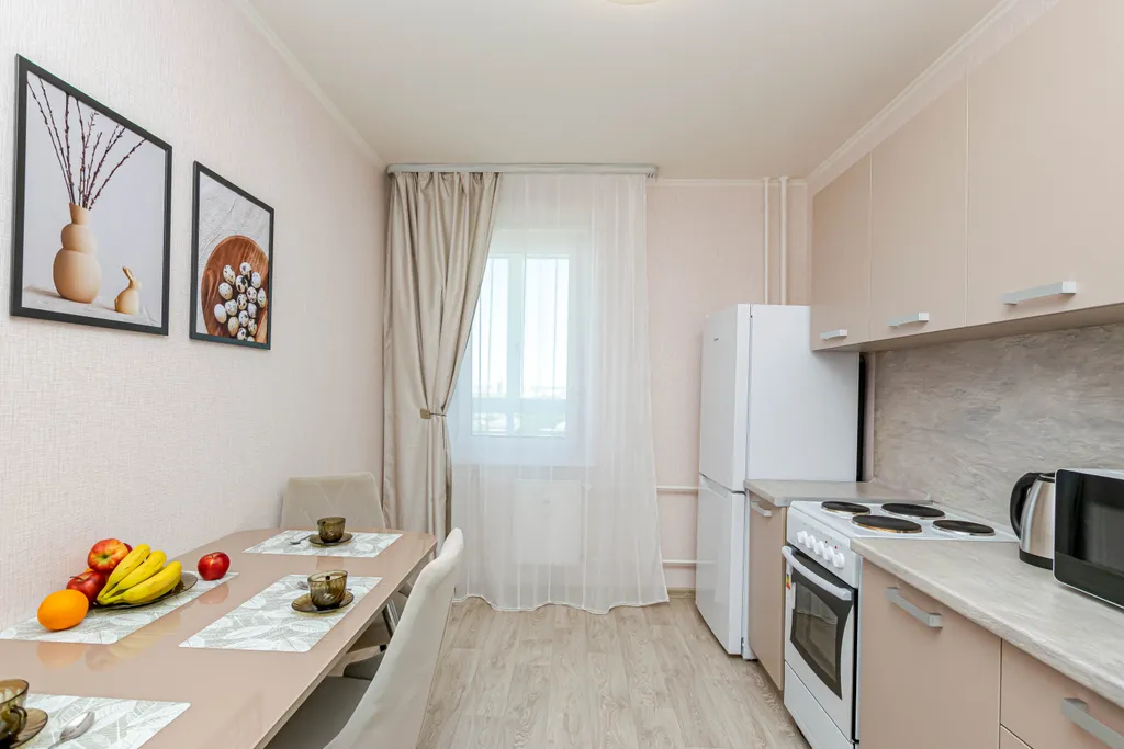 Шикарный вид 16 этажа на Каму | Цирк | УДС "Молот"