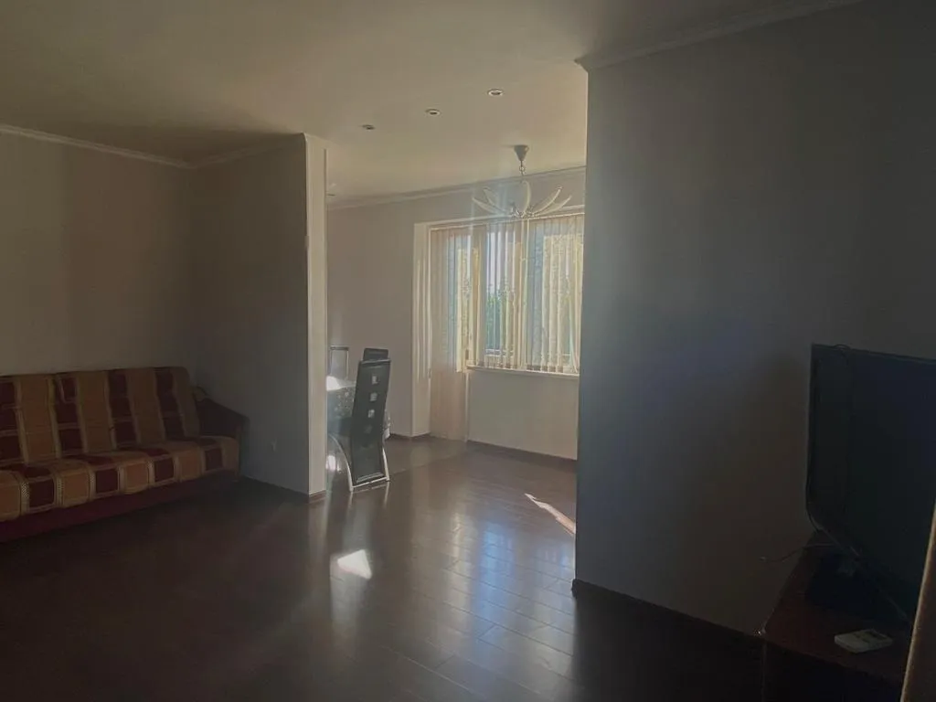 Уютная трехкомнатная квартира в городе