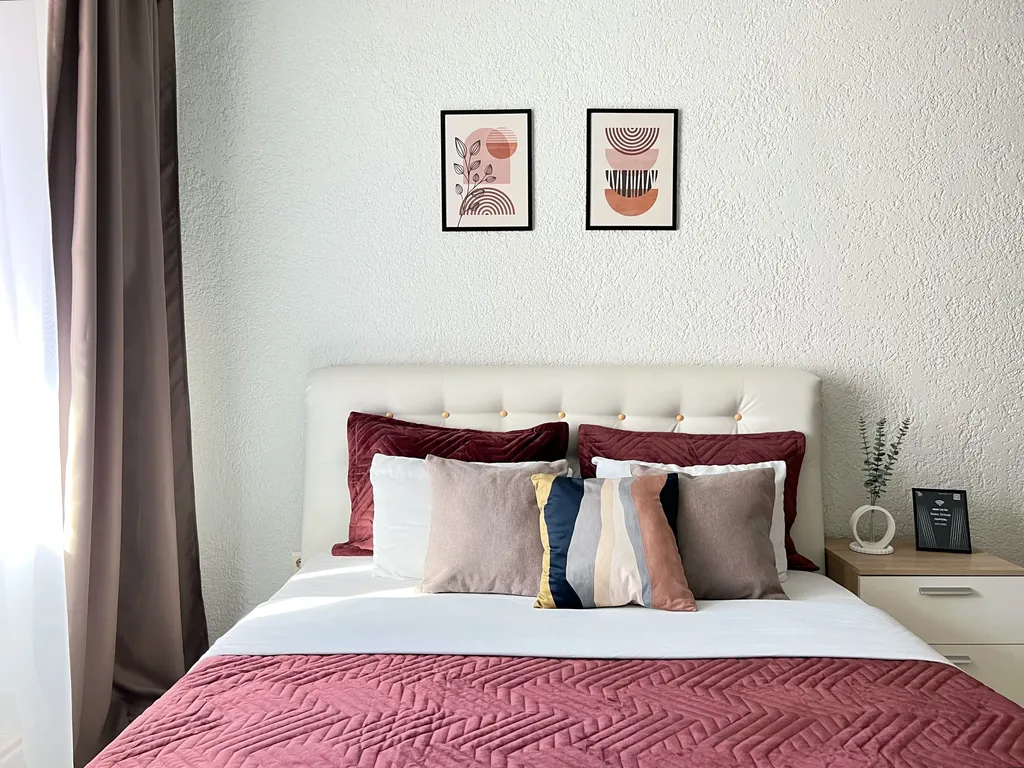 Квартира с лоджией рядом с центральным автовокзалом